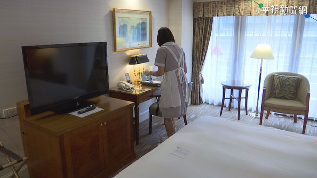 緩解缺工荒!勞動部開放僑外生從事旅宿業 初聘最低3萬起 | 華視新聞